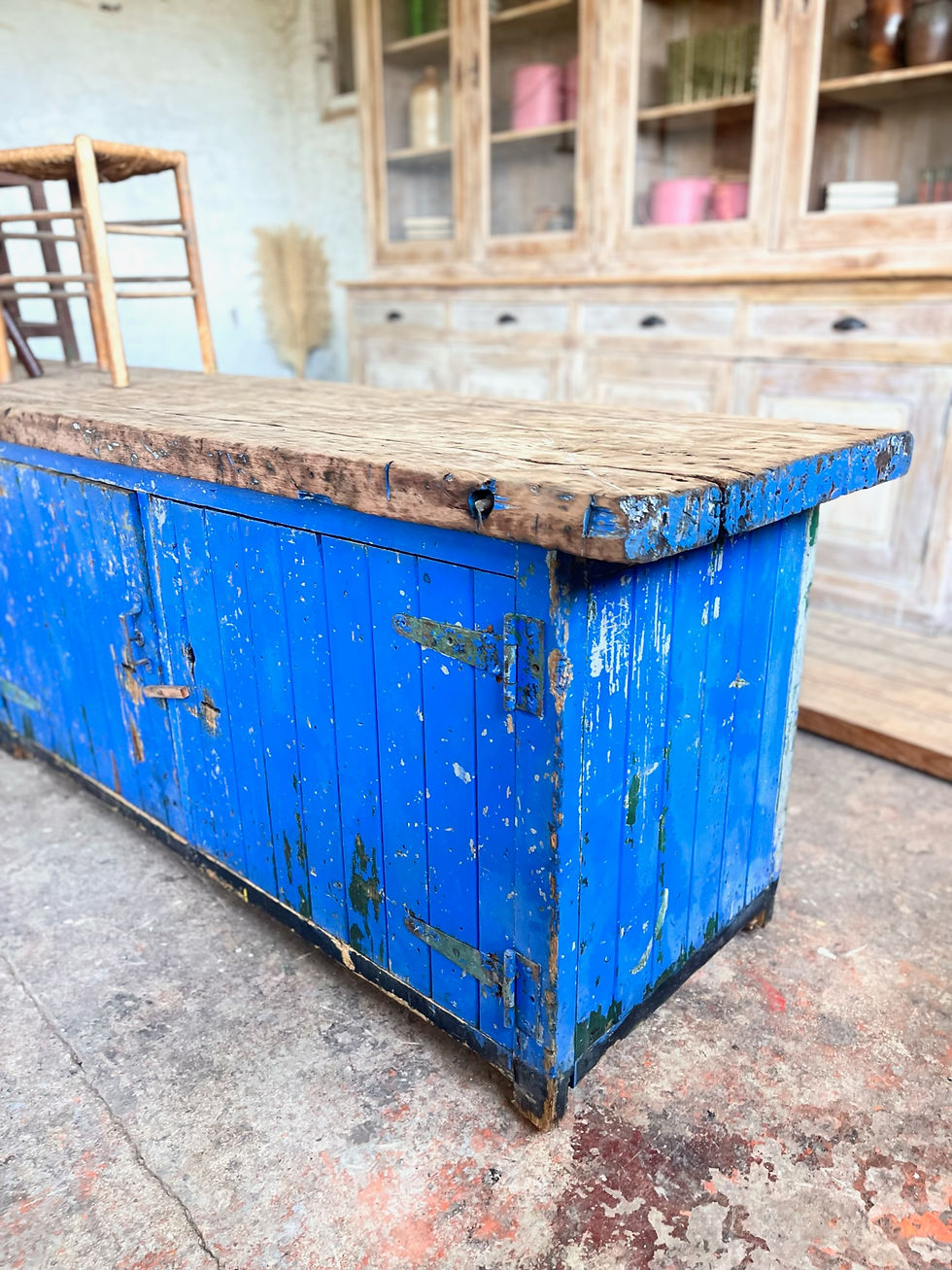 Miniature : Ancien grand etabli patine d’origine 