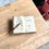 Miniature : Ancien petit bureau en pitchpin 