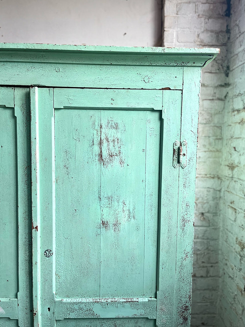 Miniature : Ancien armoire d’atelier patine d’origine 