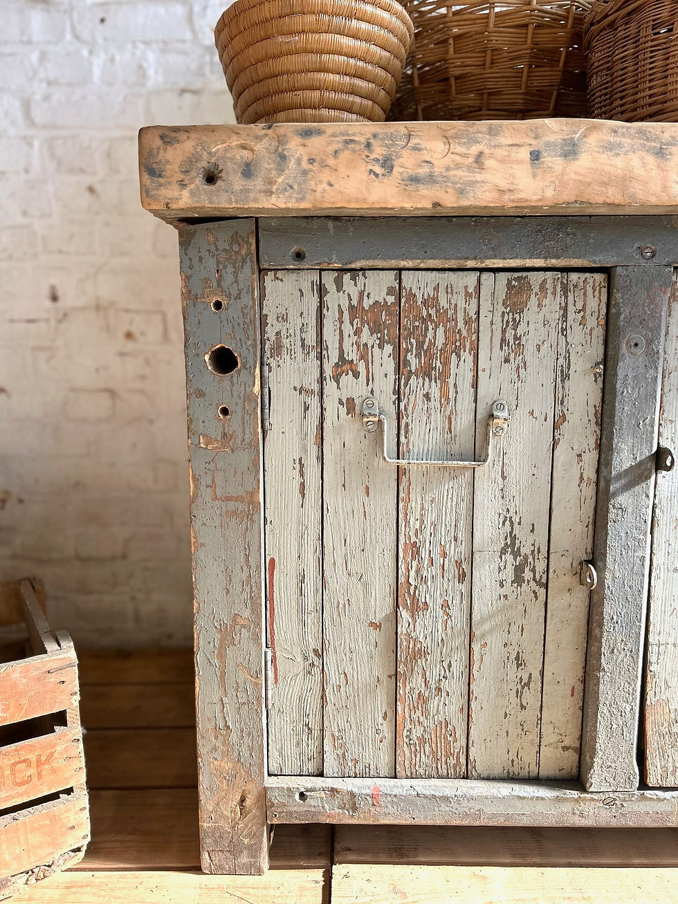 Miniature : Ancien établi d’atelier mécanique patine d’origine 