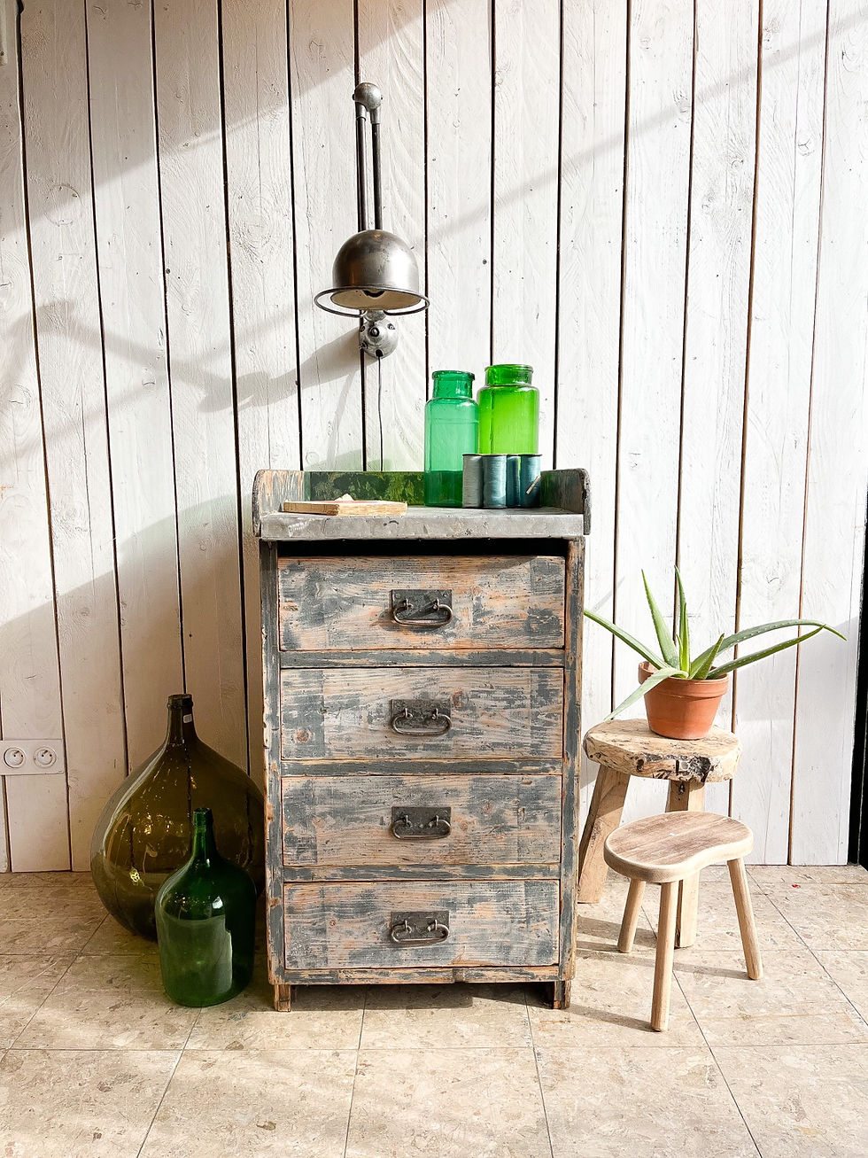 Ancien meuble de métier plateau zinc