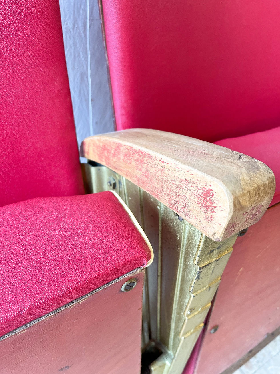 Miniature : Anciens fauteuils de théâtre 