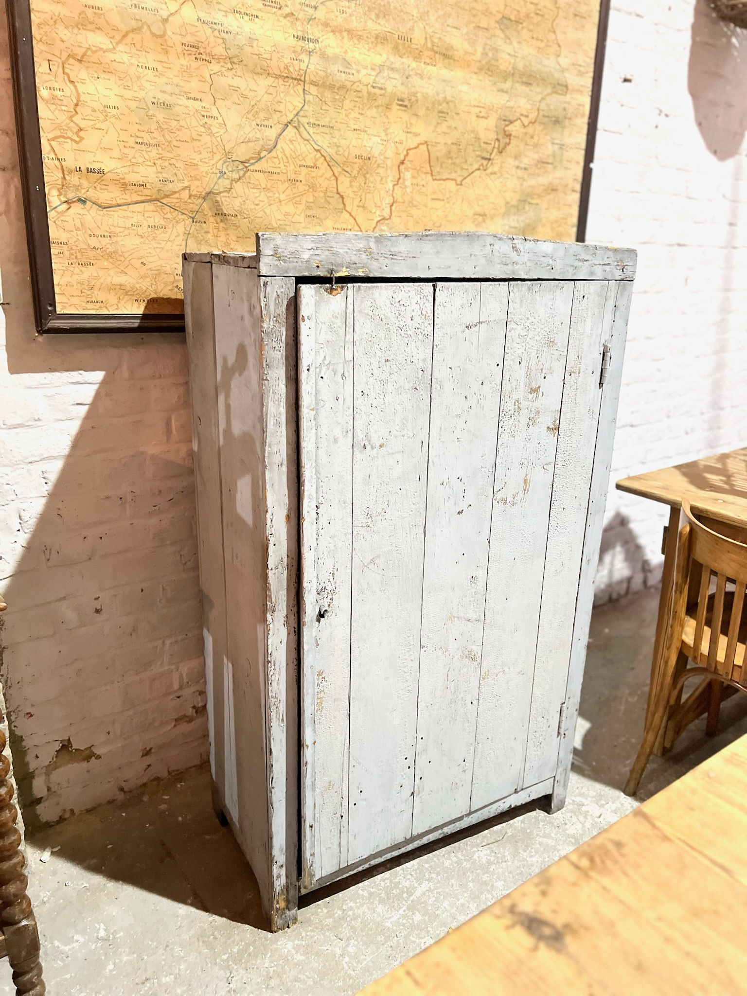 Ancien vestiaire d’usine simple 