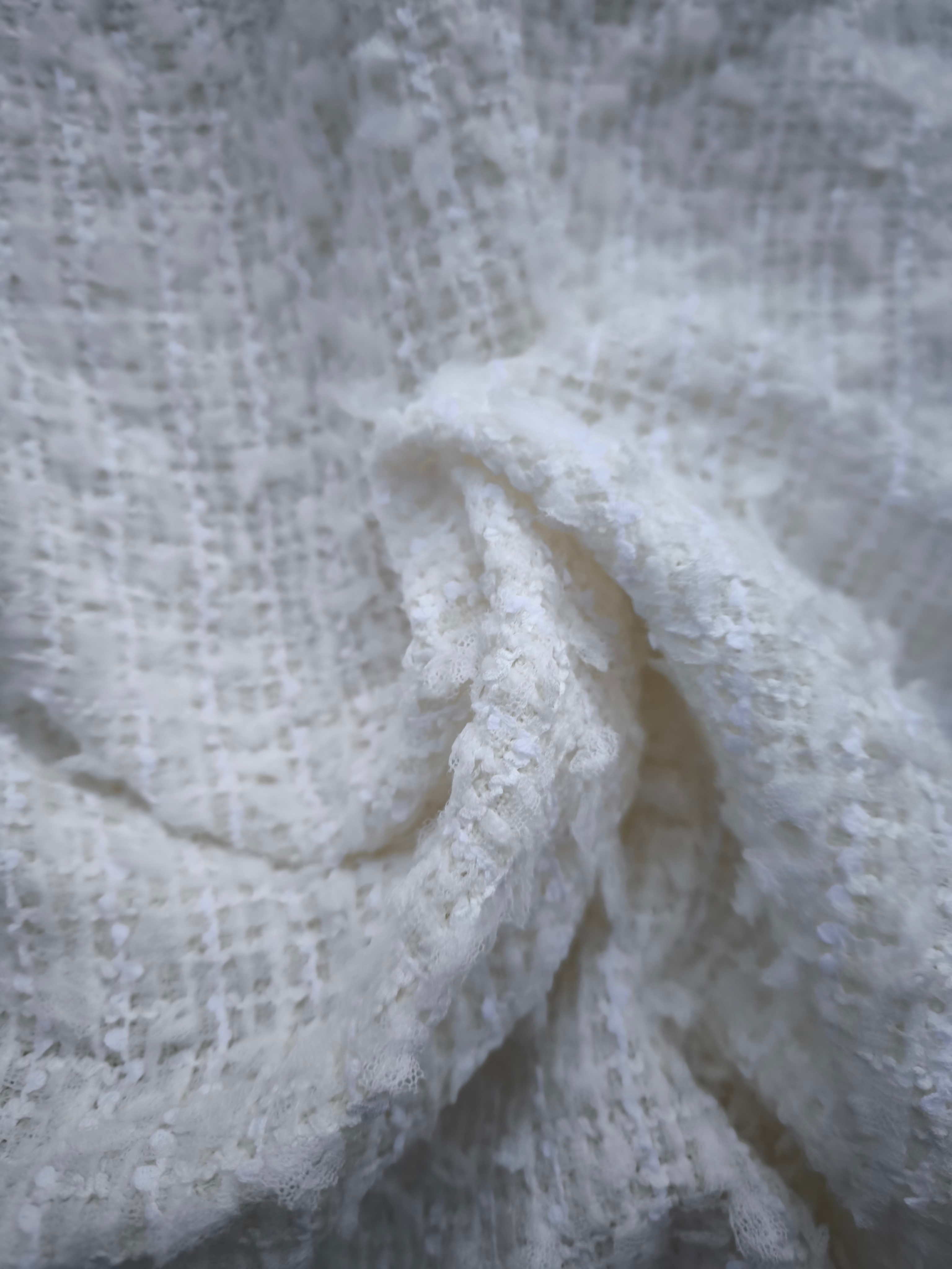 Tweed haute couture italien blanc texturé 