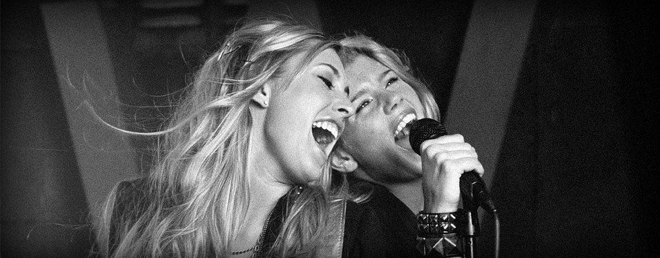 Girl Band B&W