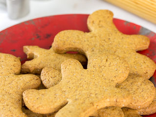 Para estas fiestas navideñas empieza con estas deliciosas galletas veganas