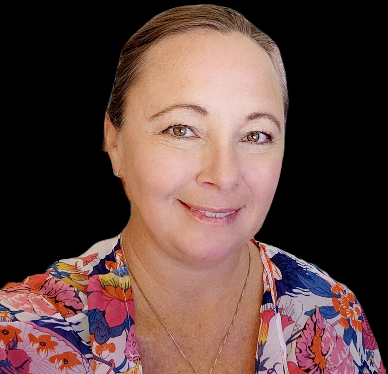 English instructor smiling in a professional headshot.