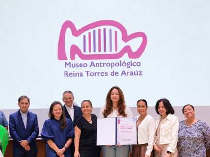 ¿Es un dulce o una flor? Nuevo logo de museo genera polémica en redes sociales