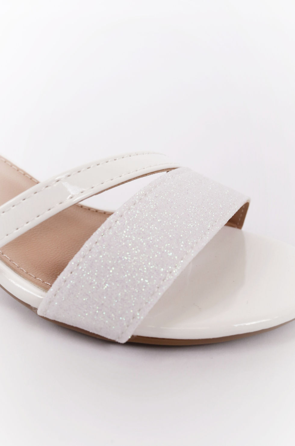 Miniature : Sandale Blanche à Talon pour Fille "Déclic"