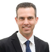 עו"ד איל עופר