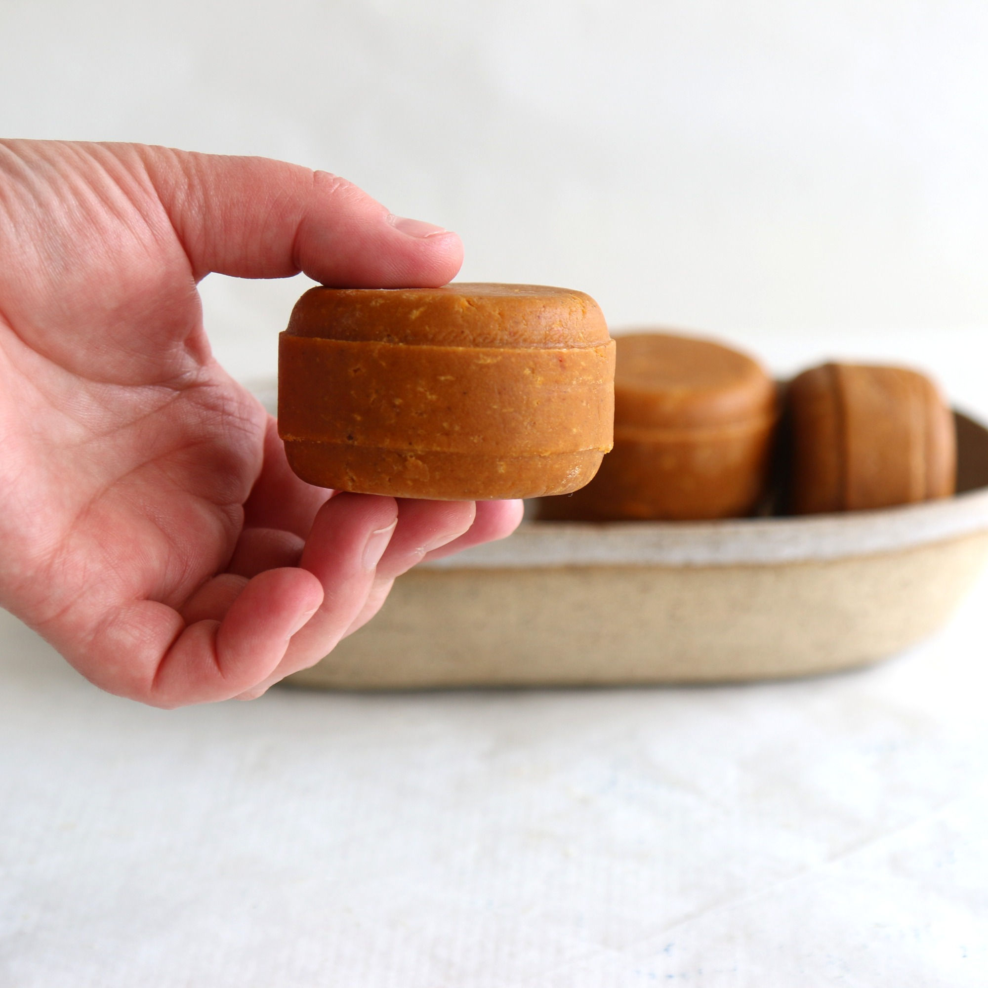 שמפו לקרקפת מגורה