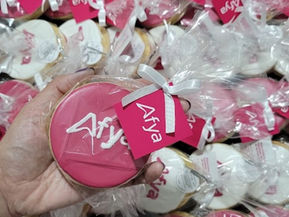 Biscoitos amanteigados personalizados para convenção interna — Afya | UPgeek
