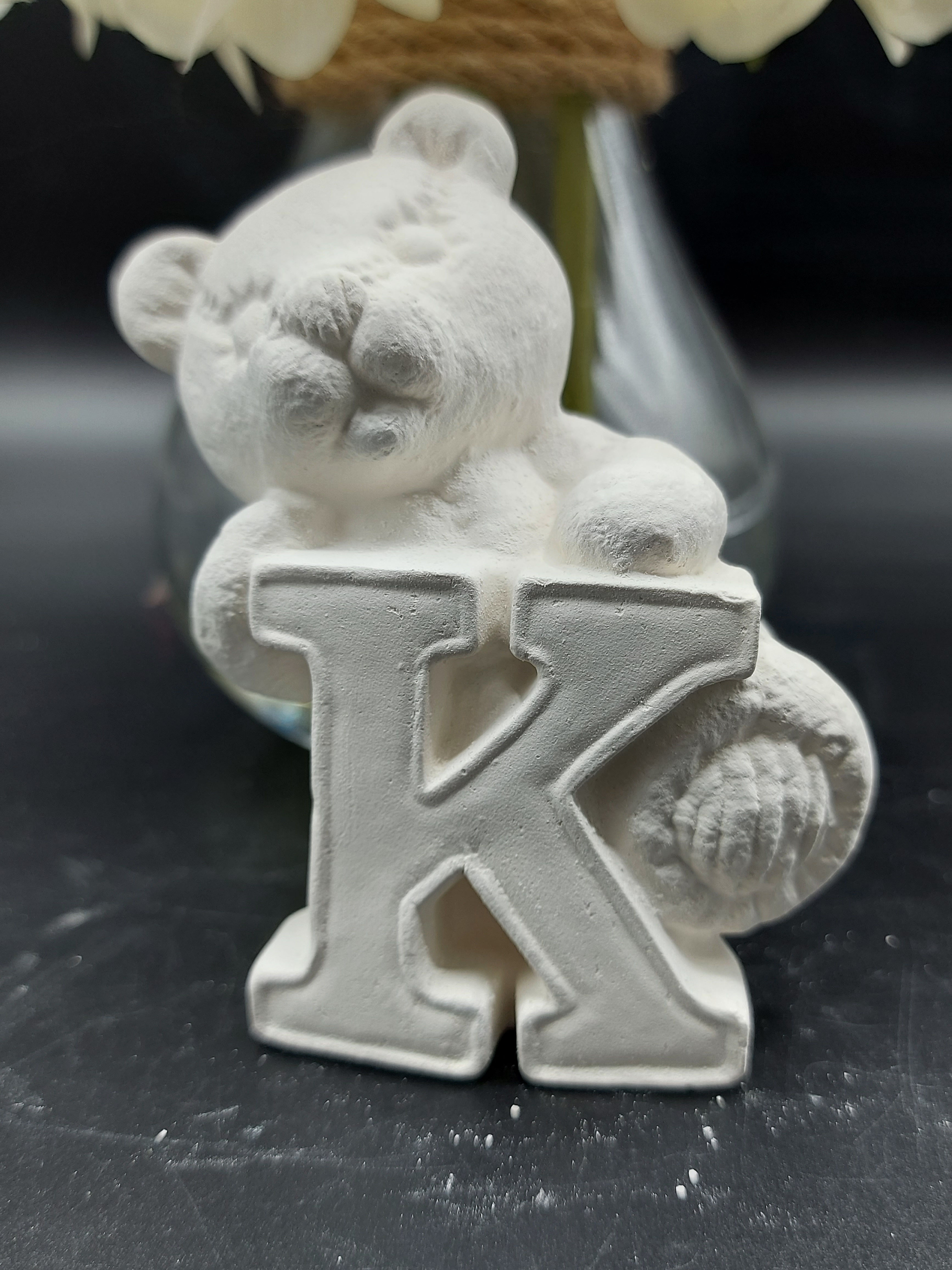 Alphabet bear 'K'