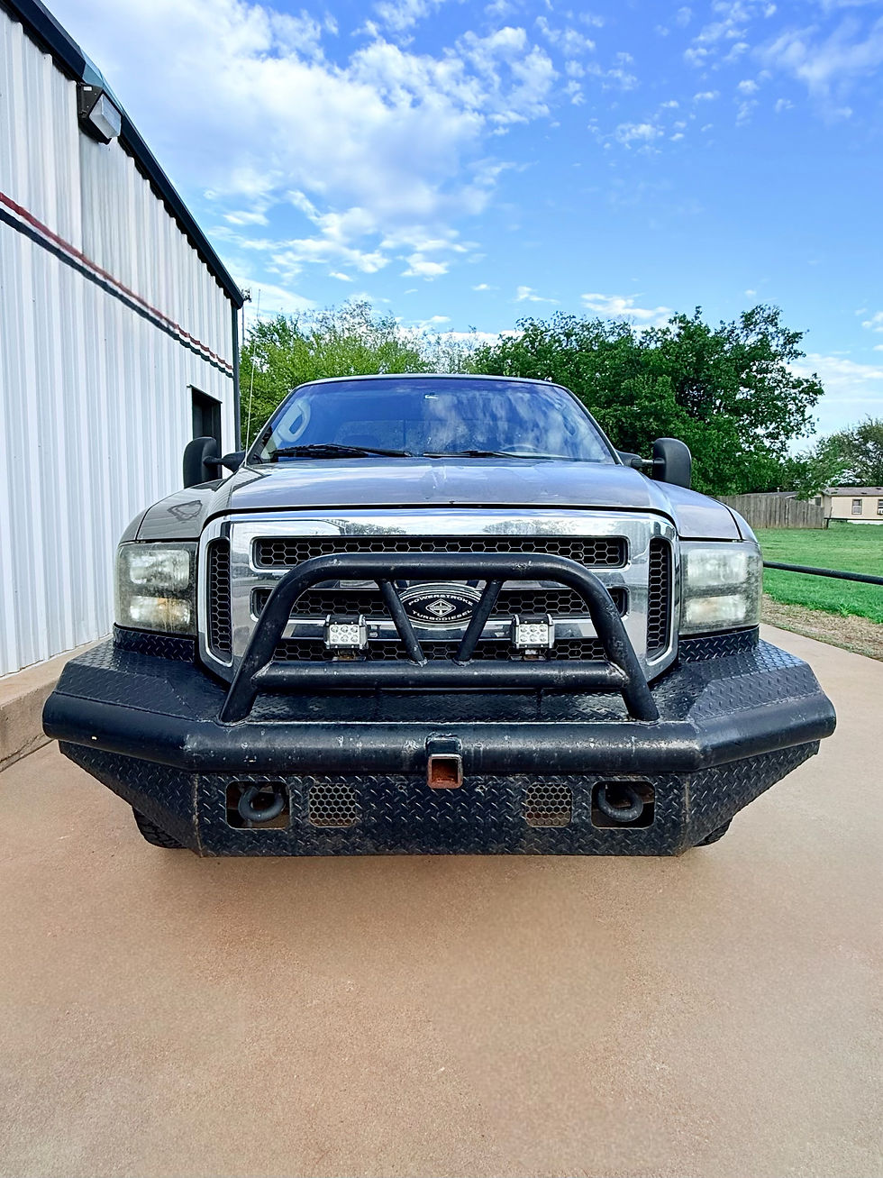 Thumbnail: 2005 F-250 Lariat 4x4 6.0L PowerStroke 6 Speed ZF6 SWB