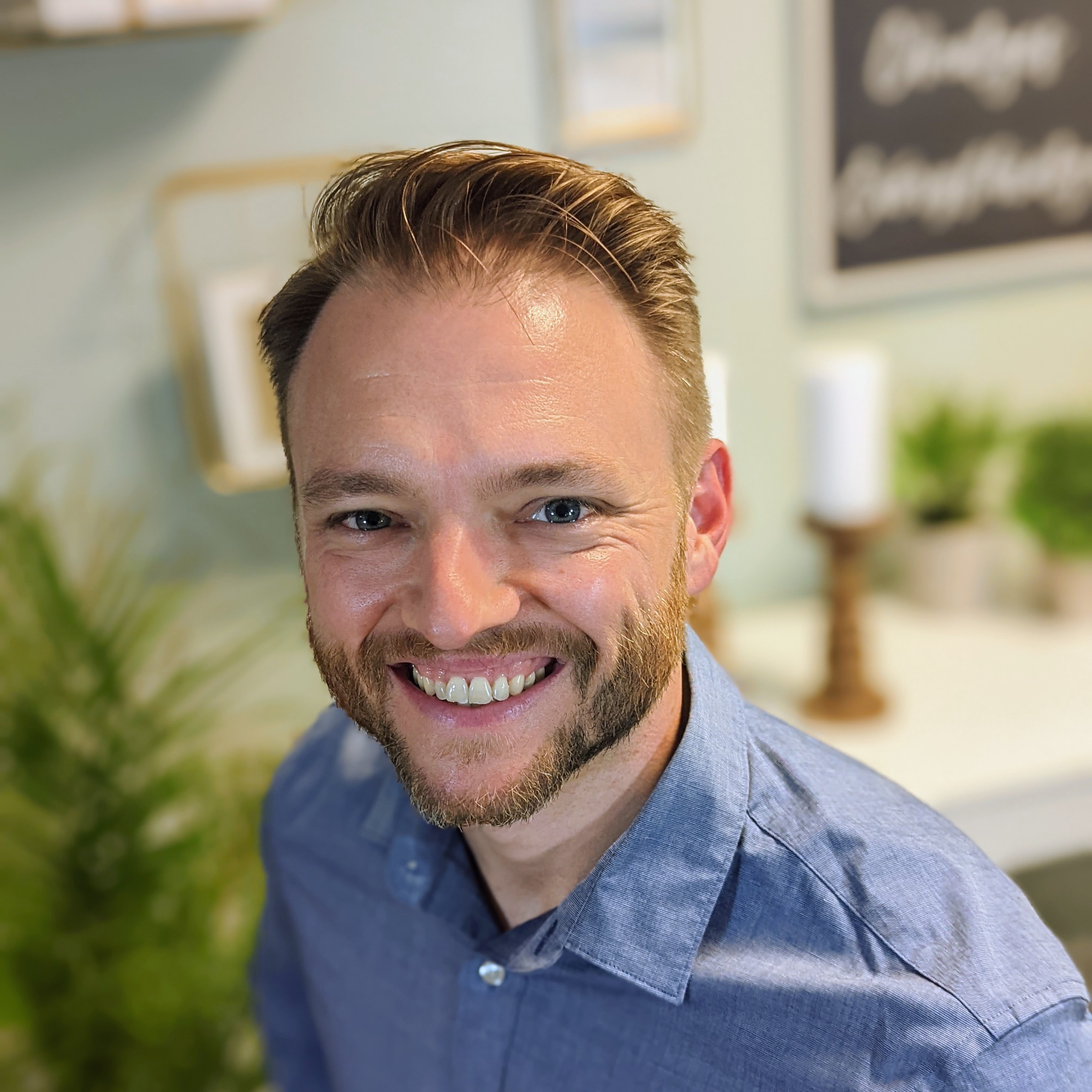 Writer: Dr. Martin Hart