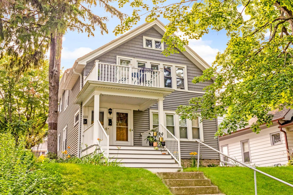 Shorewood Lower Duplex