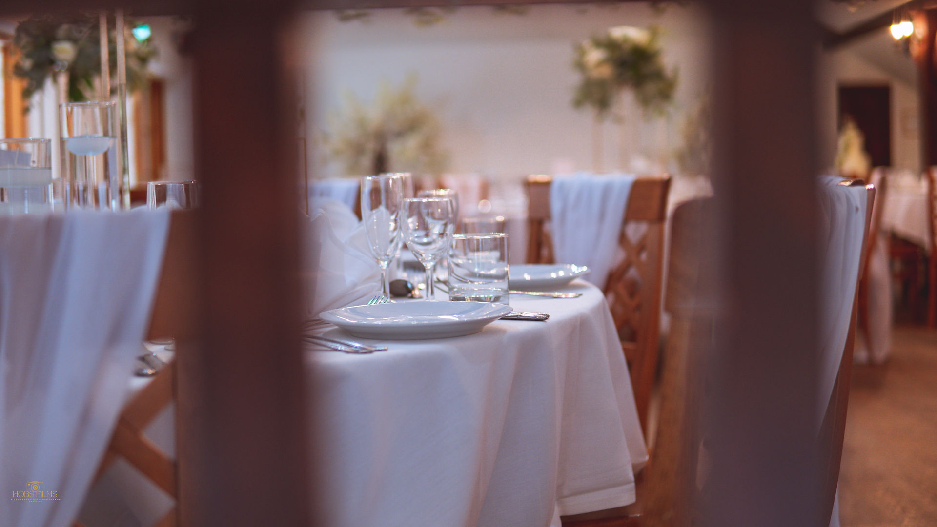 Oaks Farm Weddings Photographer