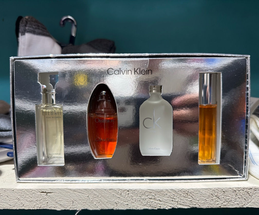 Set Miniaturas Calvin Klein – Colección Icónica