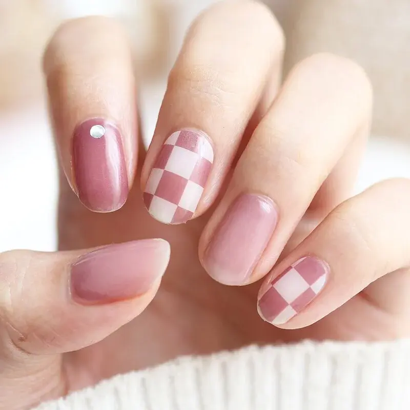 Thumbnail: Lunacaca｜C00992 紅酒方塊 凝膠指甲貼