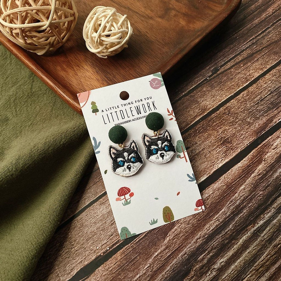 Littdlework | 刺繡耳環 - 小哈士奇 | Embroidered earring - Little Husky