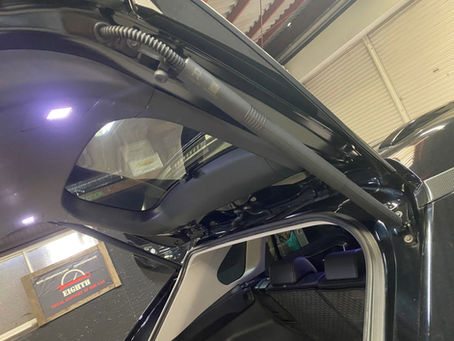 RAV4 パワーバックドア後付け施工|ちょっと珍しい電動化カスタムで使い勝手アップ