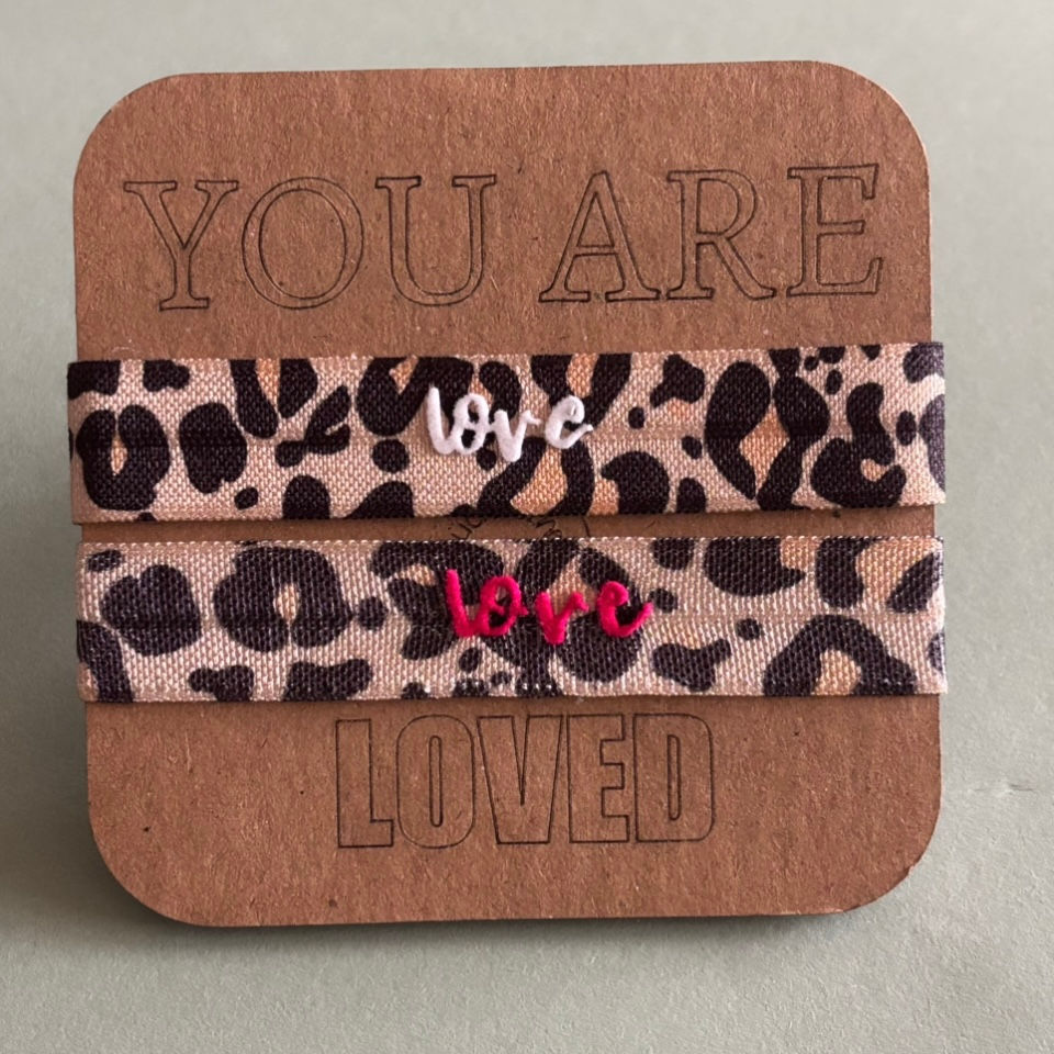 Miniaturbild: Leoarmband mit dem Print I am