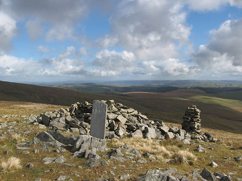 Pen Lluest Y Carn.jpg
