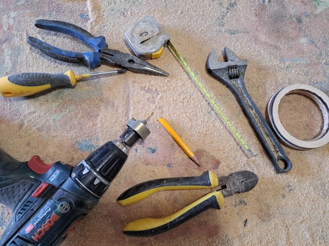 בלאגן בסדנה זה רק מצטלם טוב לא כיף לעבוד כשיש בלאגן