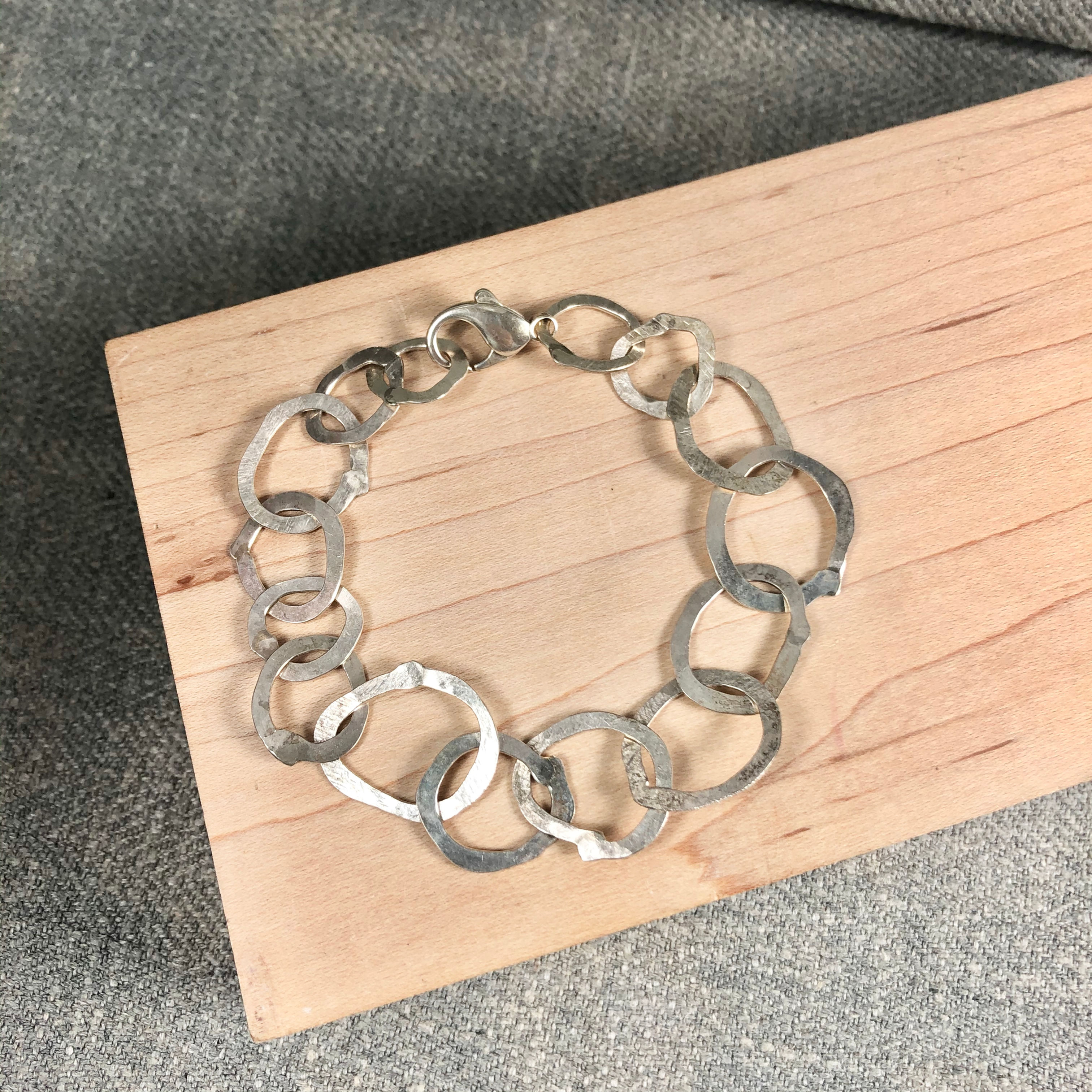 classic cirlces bracelet #1