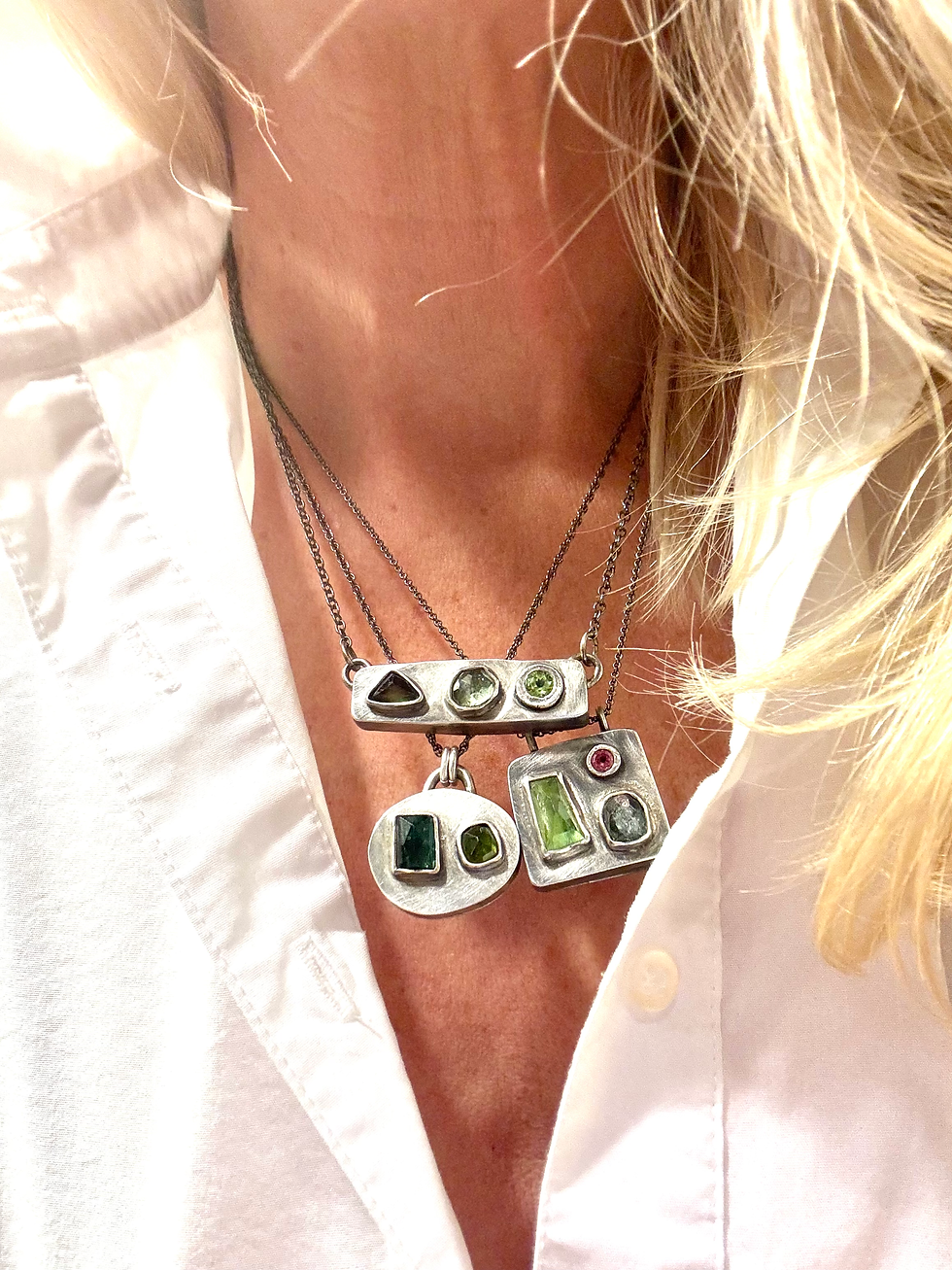 Thumbnail: Pop Rocks Circle Pendant