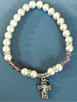 Thumbnail: 8" Silver Cross Bracelet