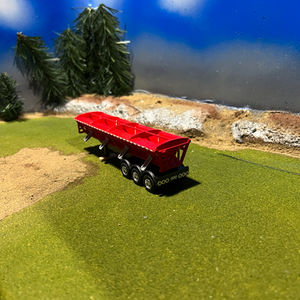 4 COMPARTMENT SIDE DISCHARGE SEED TENDER