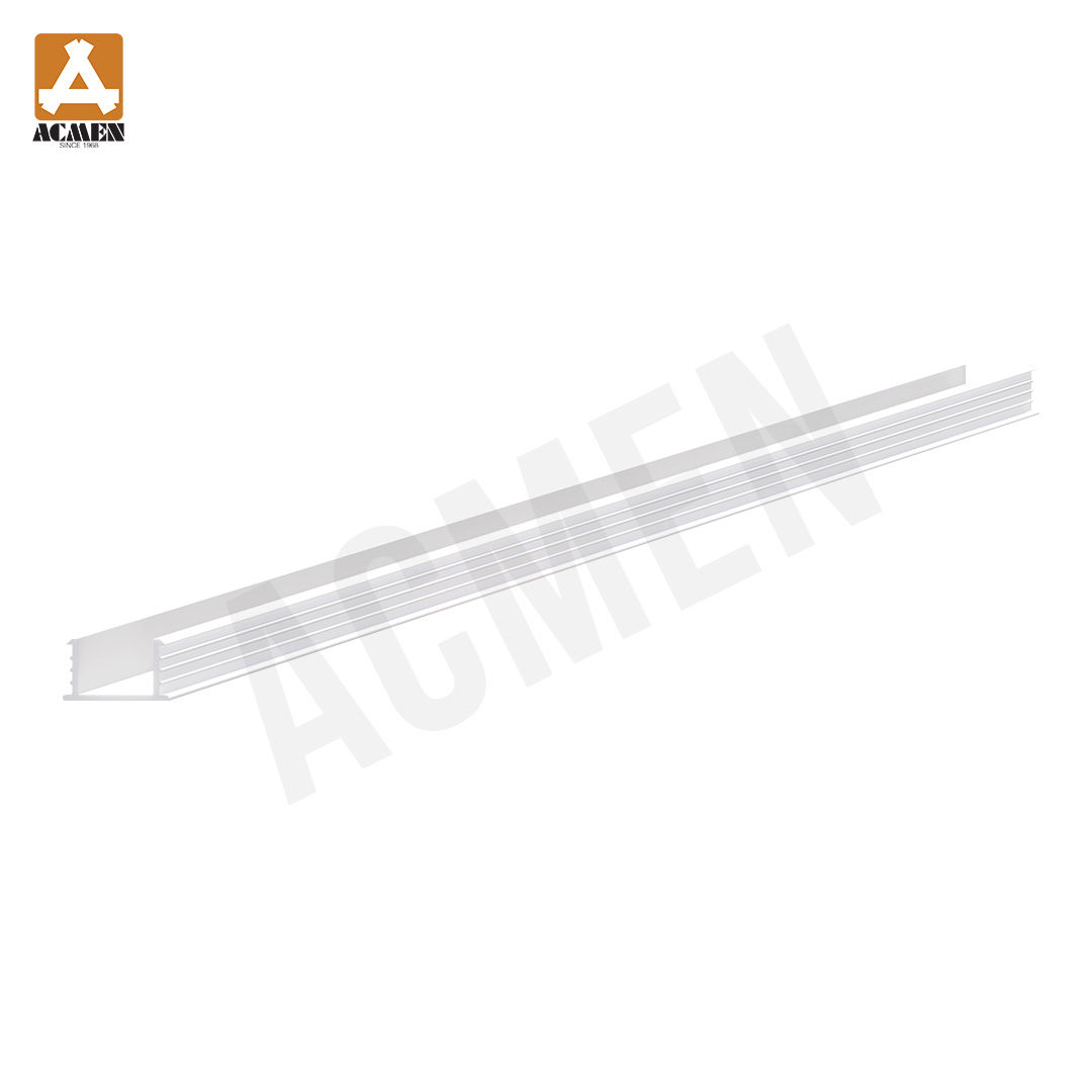 ร่อง PVC 10 มม. สีขาว ความยาว 2 เมตร