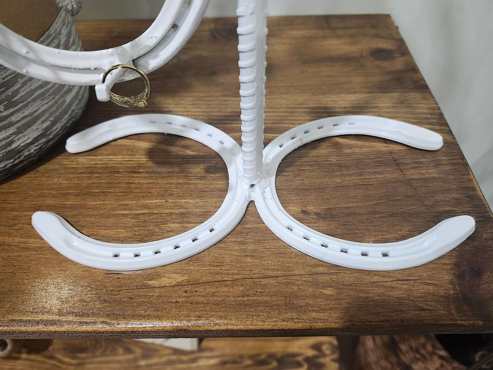 Thumbnail: White Handcrafted Metal Horseshoe Jewelry Stand