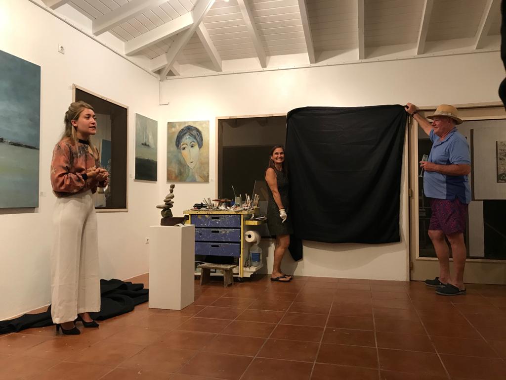 Unveiling artworks
