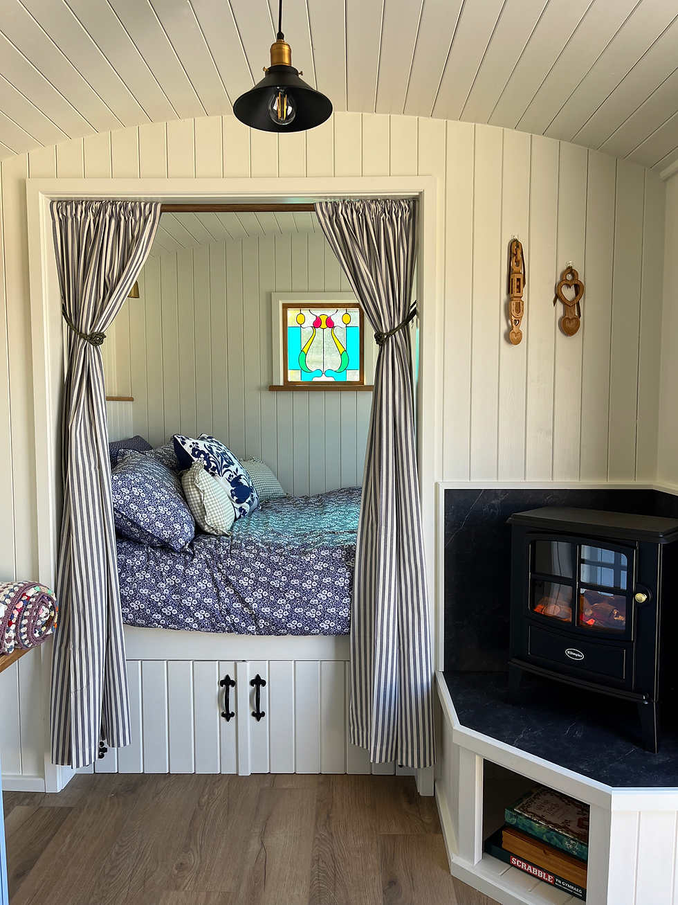 The Bed Nook