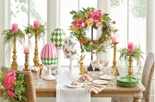 City Chic Design Firm Spring Holiday Décor   Tablescape Inspiration