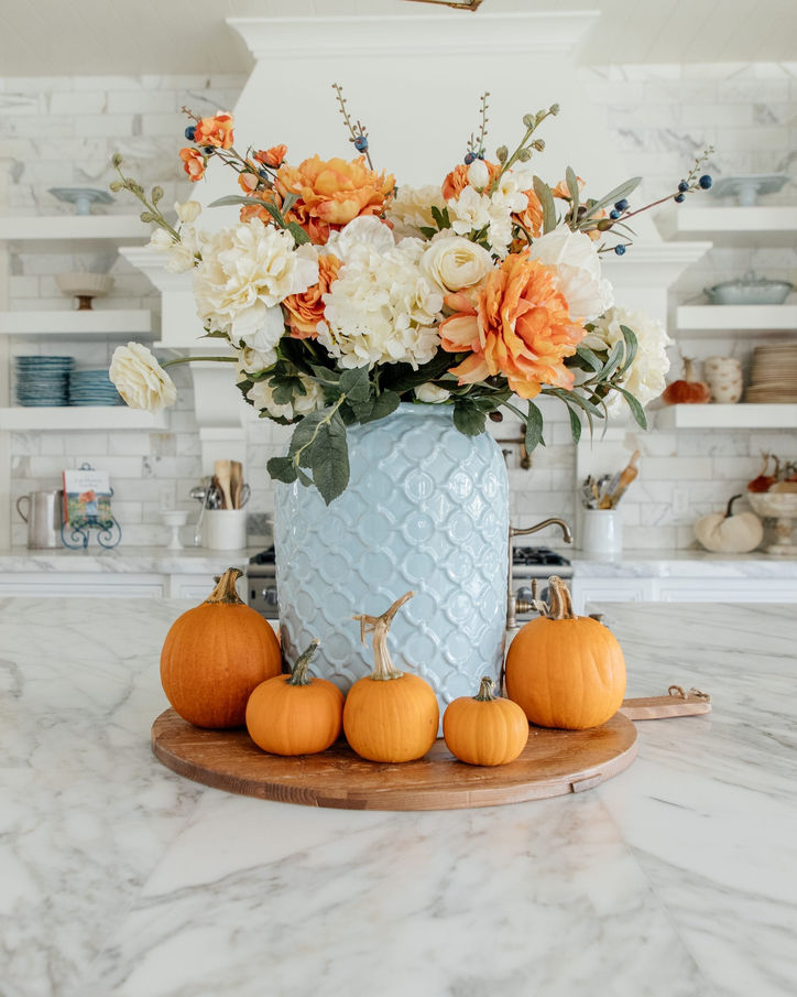City Chic Design Firm Fall Floral Arrangement Inspiration 
