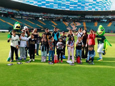 Realiza Gobierno de Pepe Chedraui clínica deportiva con Pericos de Puebla*