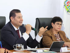 IMPLEMENTA GOBIERNO ESTATAL TRANSPORTE ALTERNATIVO Y GARANTIZA MOVILIDAD SEGURA A FAMILIAS