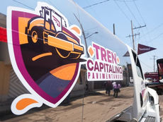 Presenta Pepe Chedraui Tren Capitalino de Pavimentación*