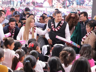Gobierno de Puebla entrega Miles de juguetes en 27 microrregiones de la entidad