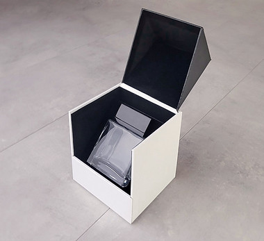 Luxury presentation box for premium perfumes