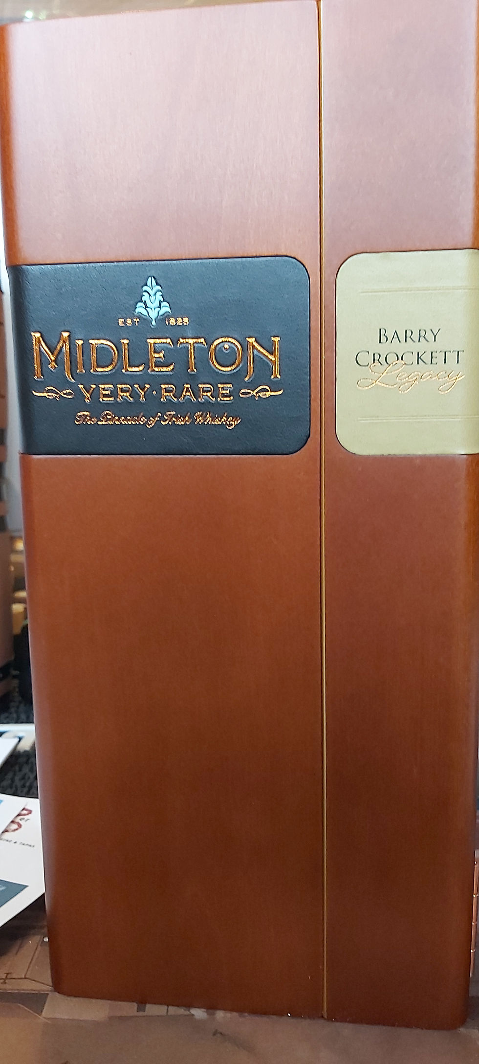 Miniaturbild: Midleton Very Rare Berry Crockett Irish Whiskey