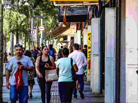 De roupas a perfumes, consumidor deve gastar até R$ 472 com presentes no Dia dos Pais