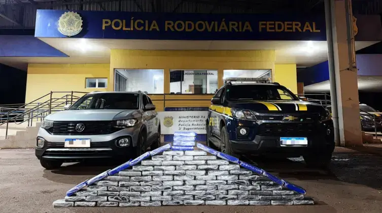 Militar da reserva é preso com quase 100kg de cocaína na BR-262