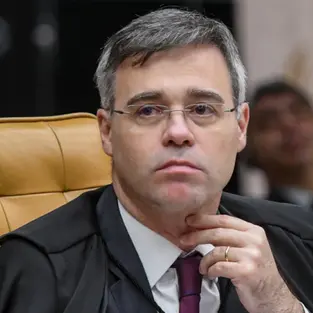 STF: Mendonça determina que novos elementos do caso Master sejam julgados pelo plenário