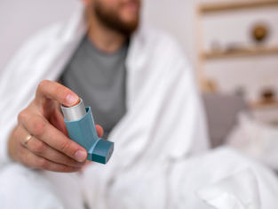 Asma fora de controle pode evoluir sem sinais claros e exige acompanhamento médico