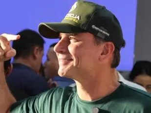 Em MS, Flávio diz que palavra final sobre candidatura ao Senado será do pai