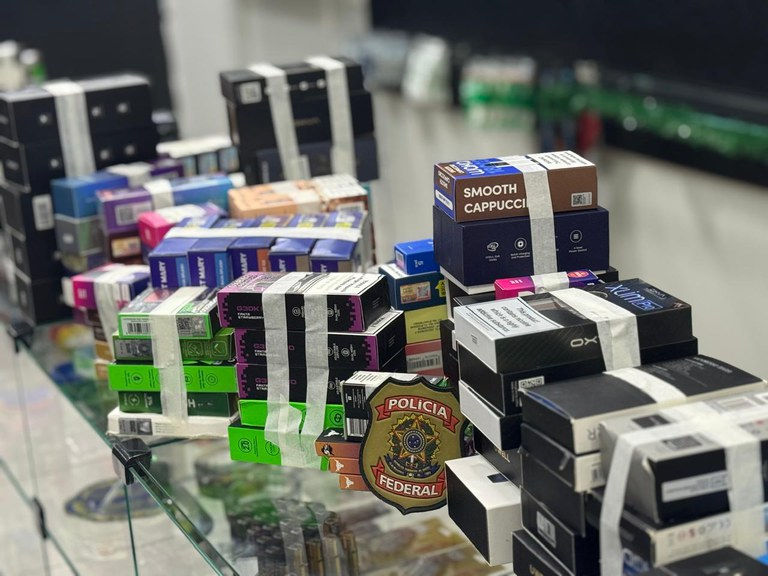 Apreensão de cigarros eletrônicos (Vapes) realizada nesta manhã no Distrito Federal e no Paraná